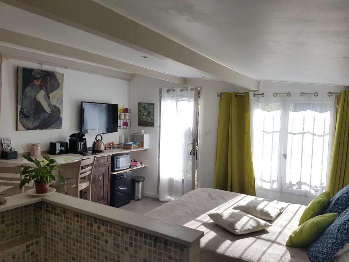 Chambre D'Hote - Mas Le Barret 阿爾勒 外观 照片