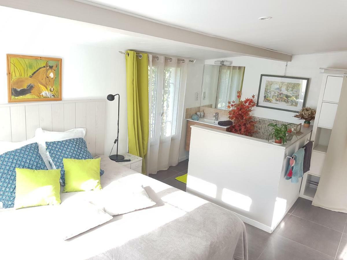 Chambre D'Hote - Mas Le Barret 阿爾勒 外观 照片